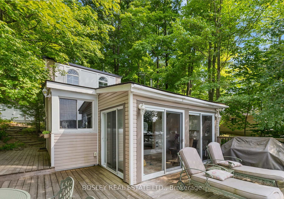 150-farlain-lake-road-e-tiny-ontario-s13061422