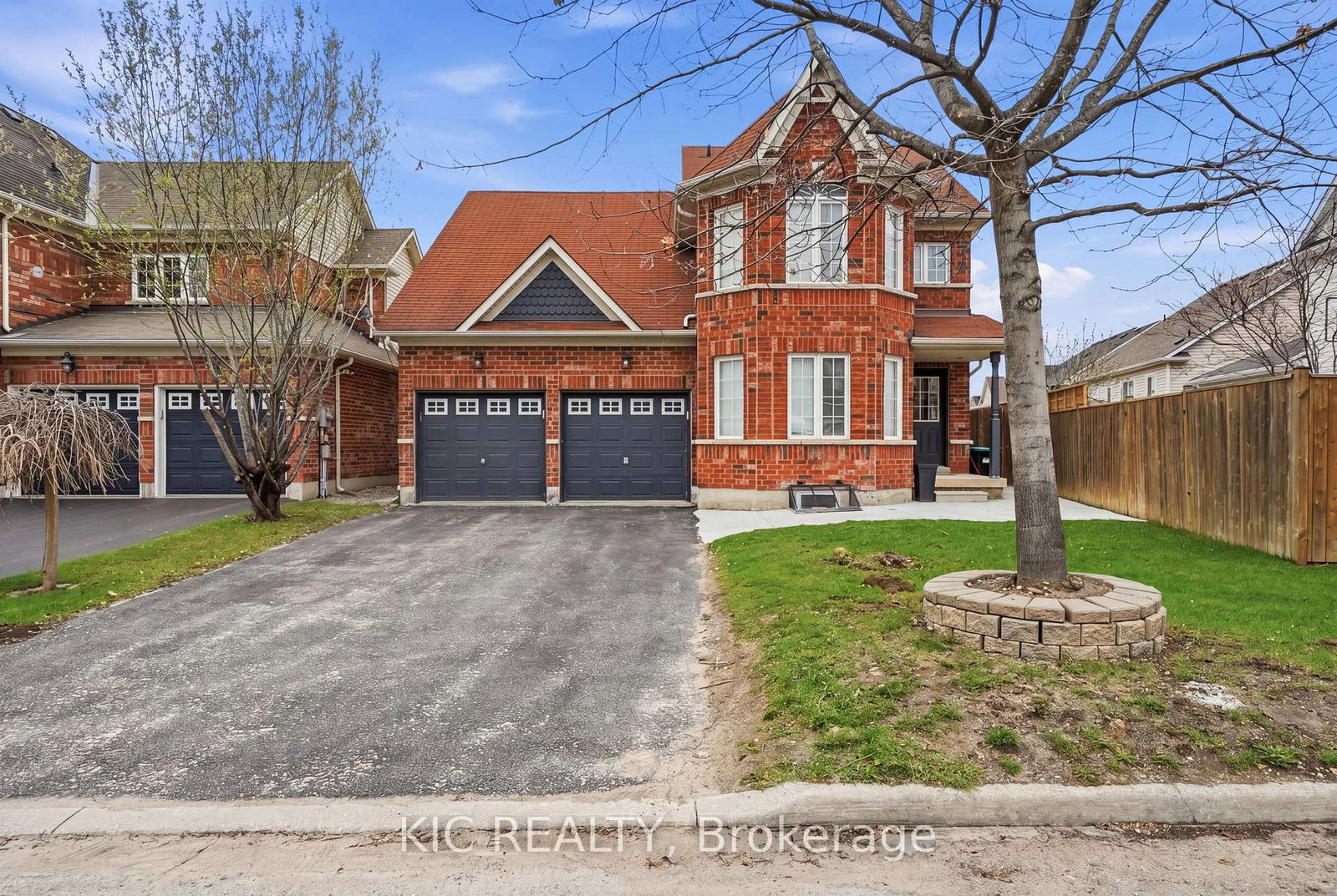 38-maple-crown-terrace-barrie-ontario-s13062146