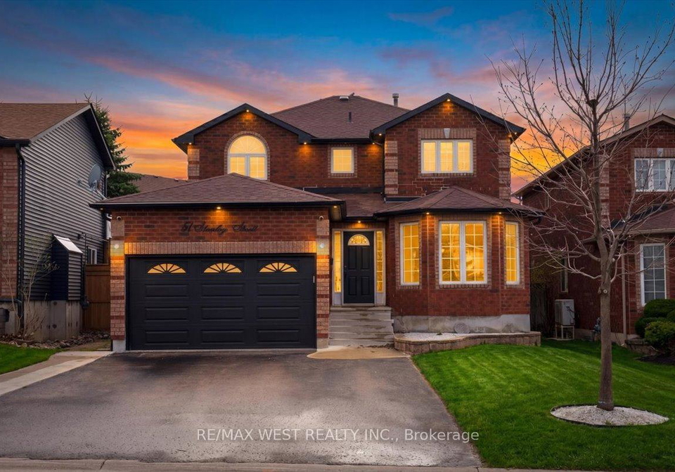51-stanley-street-barrie-ontario-s13063022
