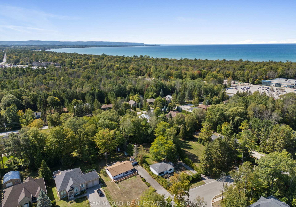 68-41st-street-s-wasaga-beach-ontario-s13063056