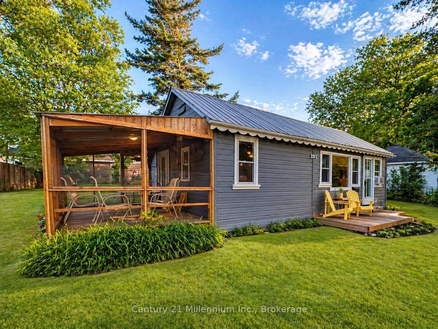 457-mosley-street-wasaga-beach-ontario-s13064650