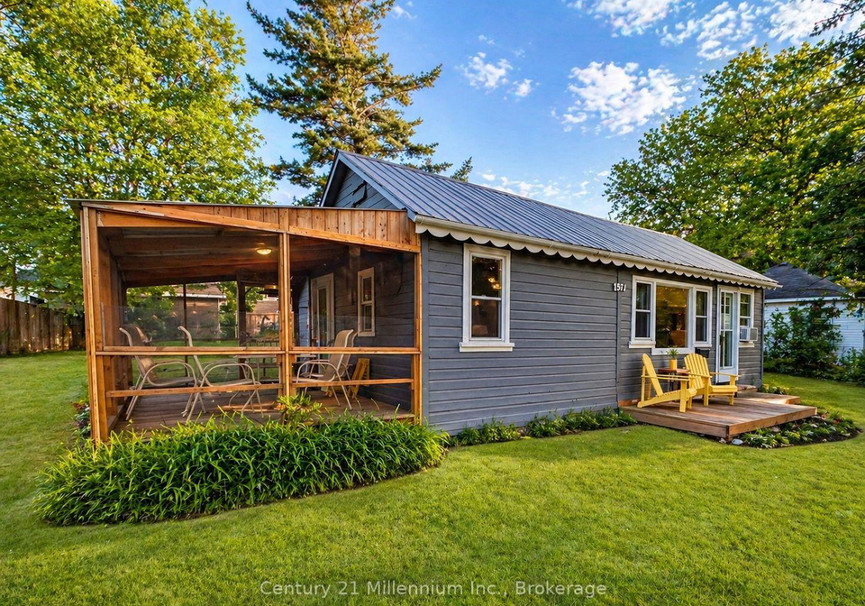 457-mosley-street-wasaga-beach-ontario-s13064650