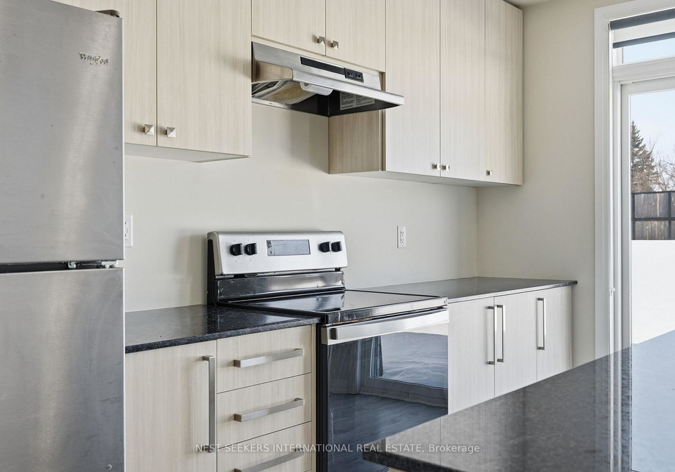 120-turnberry-lane-barrie-ontario-s13064950