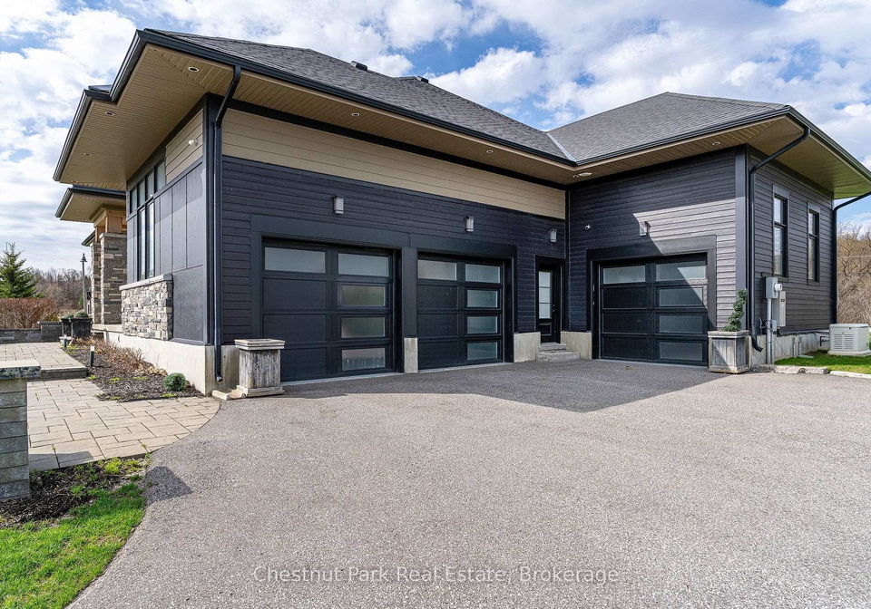 1-windrose-valley-boulevard-clearview-ontario-s13065468