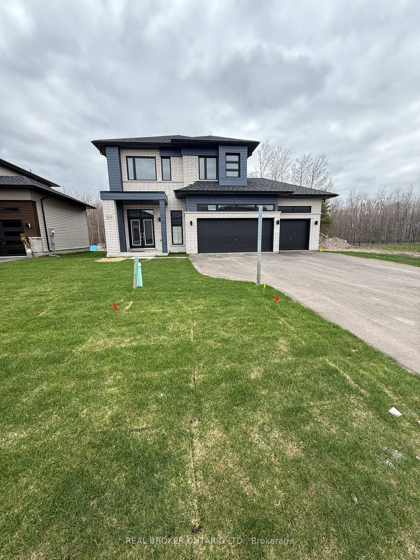3143-searidge-street-severn-ontario-s13066028