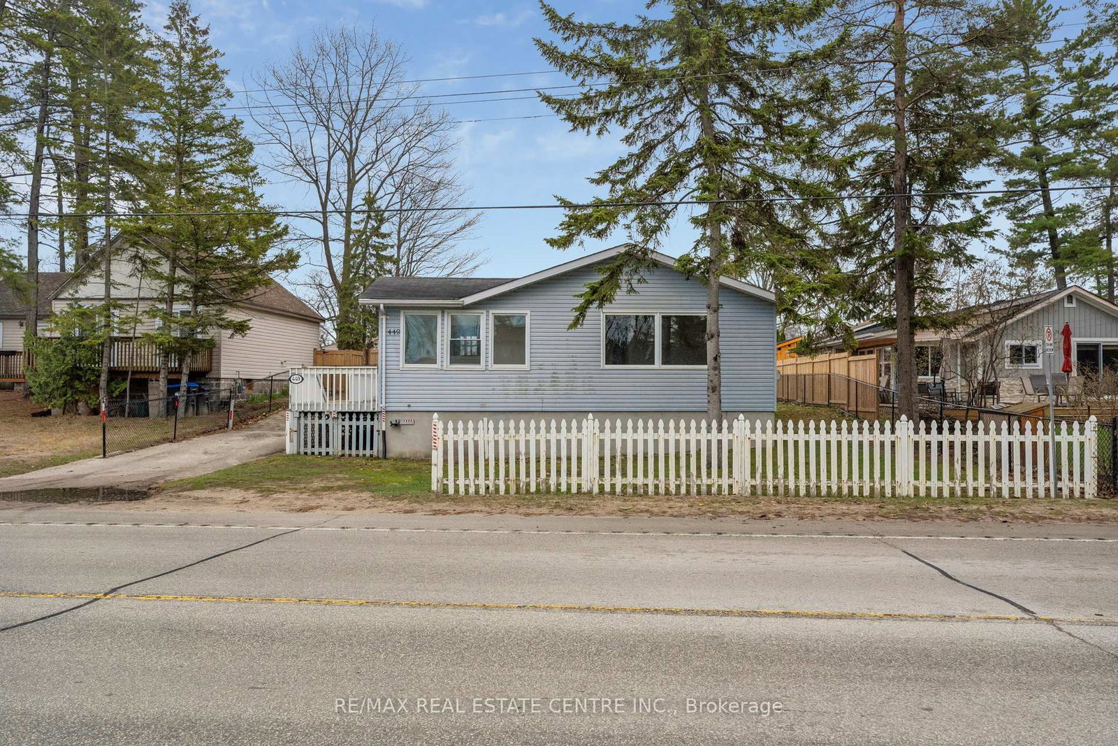 449-mosley-street-wasaga-beach-ontario-s13066194
