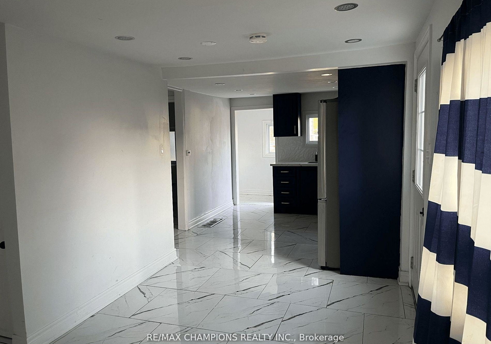 112-john-street-barrie-ontario-s13067386