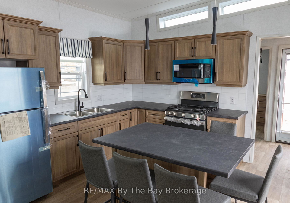 3282-ogdens-beach-road-tay-ontario-s13067678