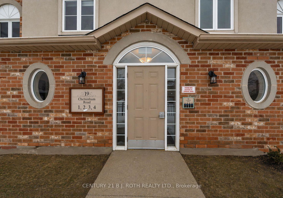 19-cheltenham-road-barrie-ontario-s13067748
