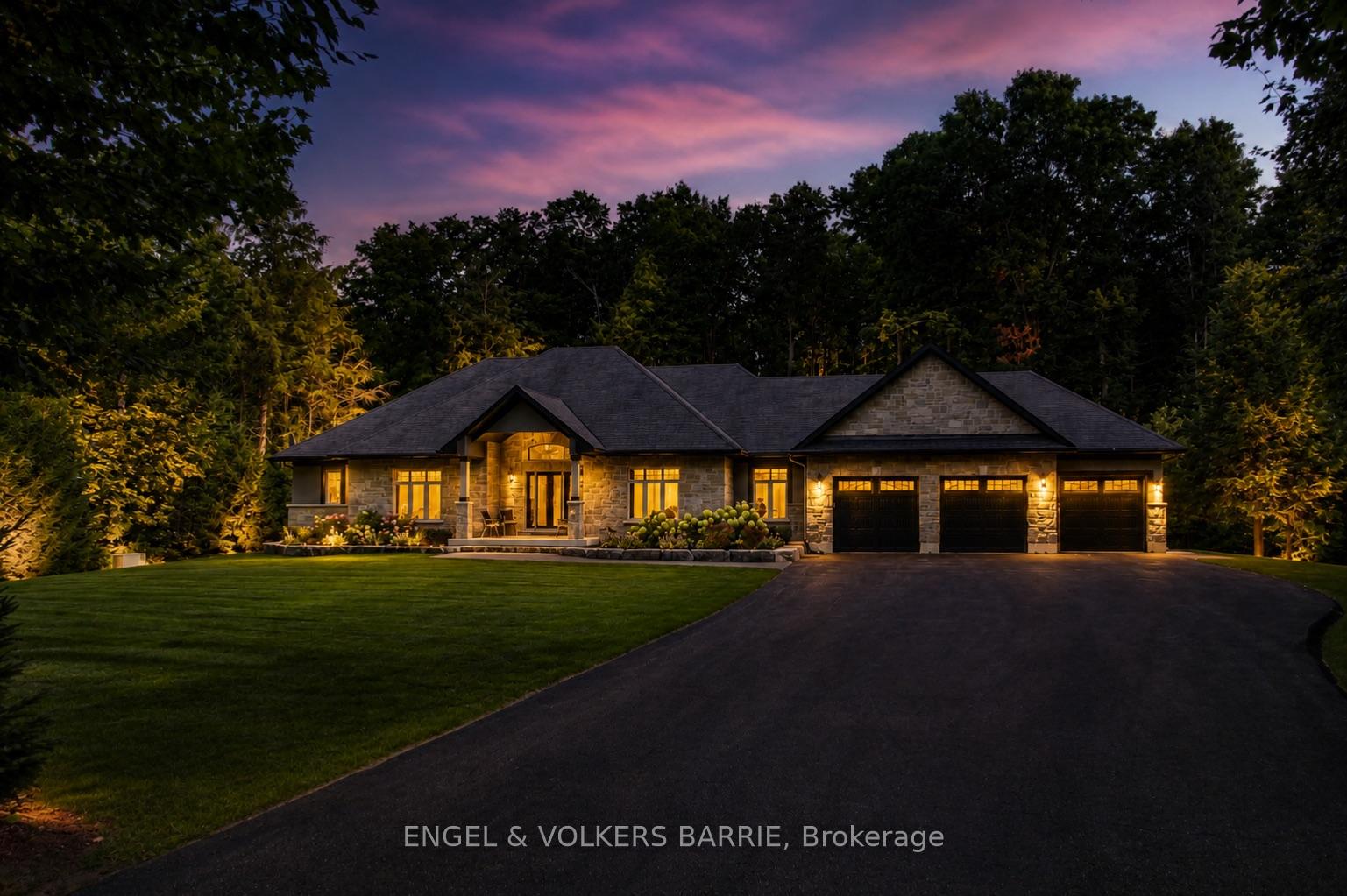 7-gallagher-crescent-springwater-ontario-s13069908