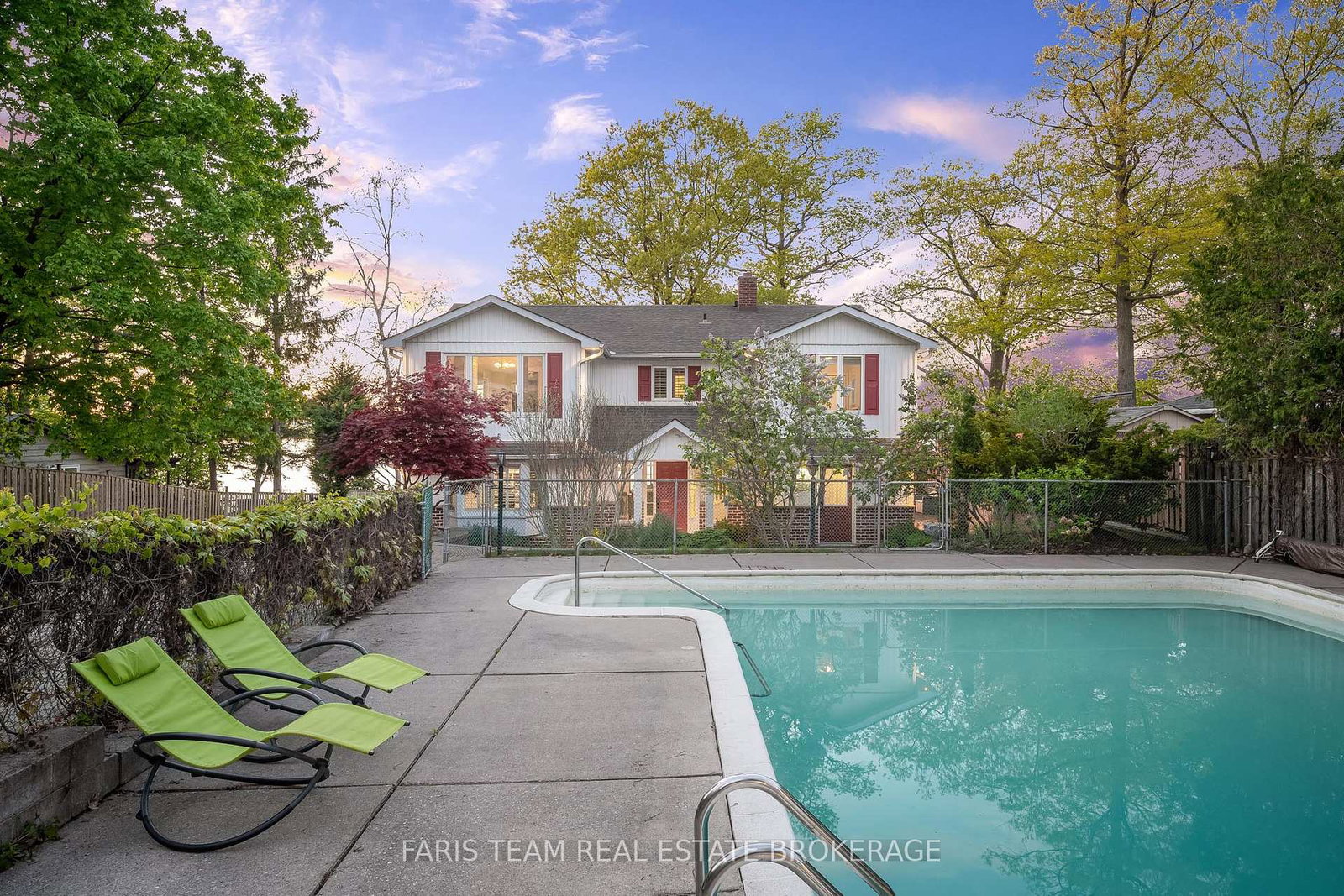 10-white-oaks-road-barrie-ontario-s13070218