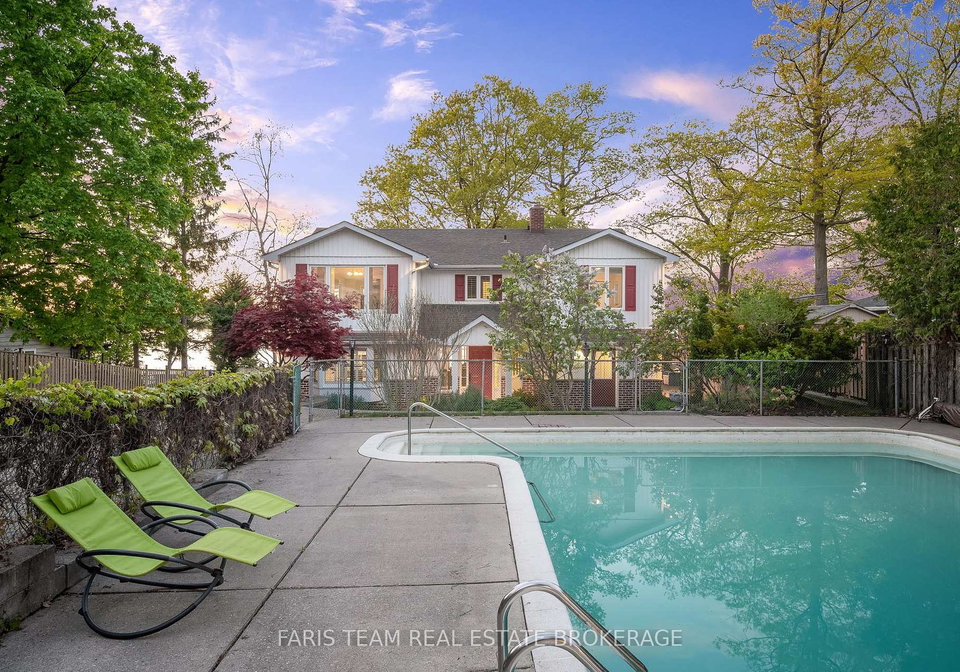 10-white-oaks-road-barrie-ontario-s13070218