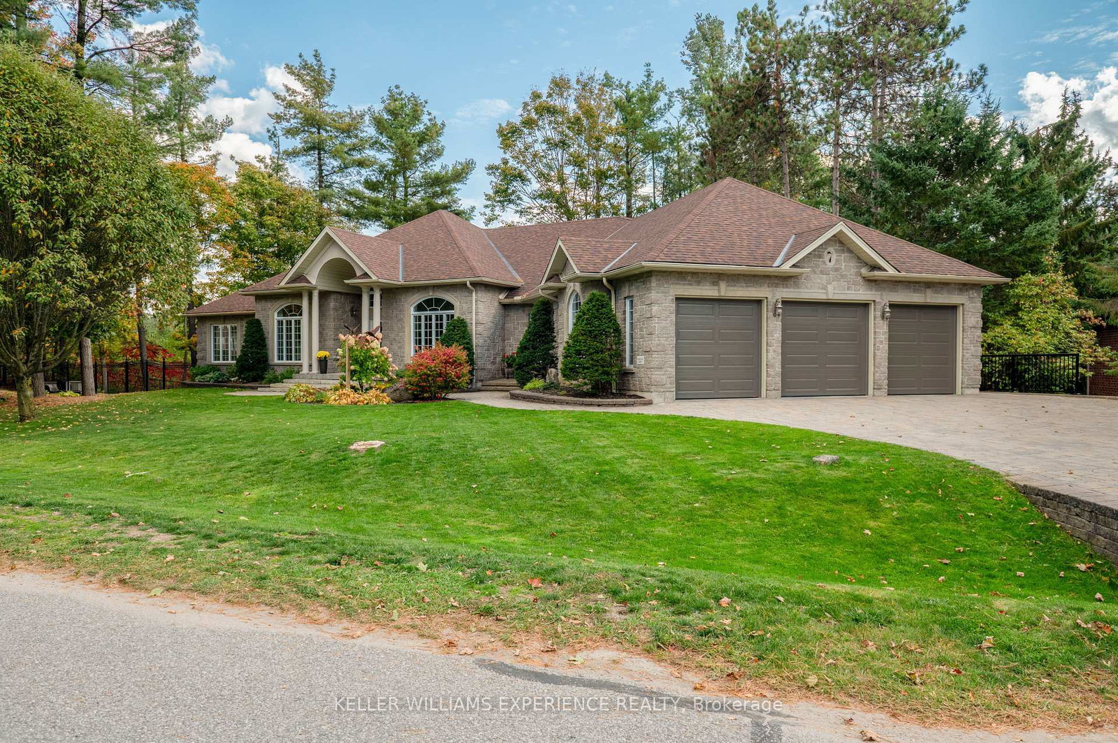 7-highland-drive-oro-medonte-ontario-s13070632