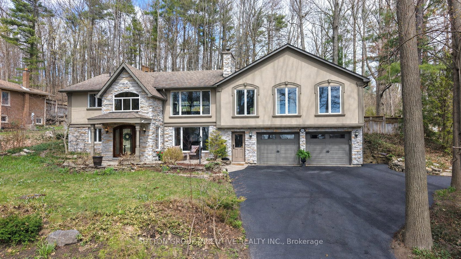 1363-st-vincent-street-springwater-ontario-s13074680