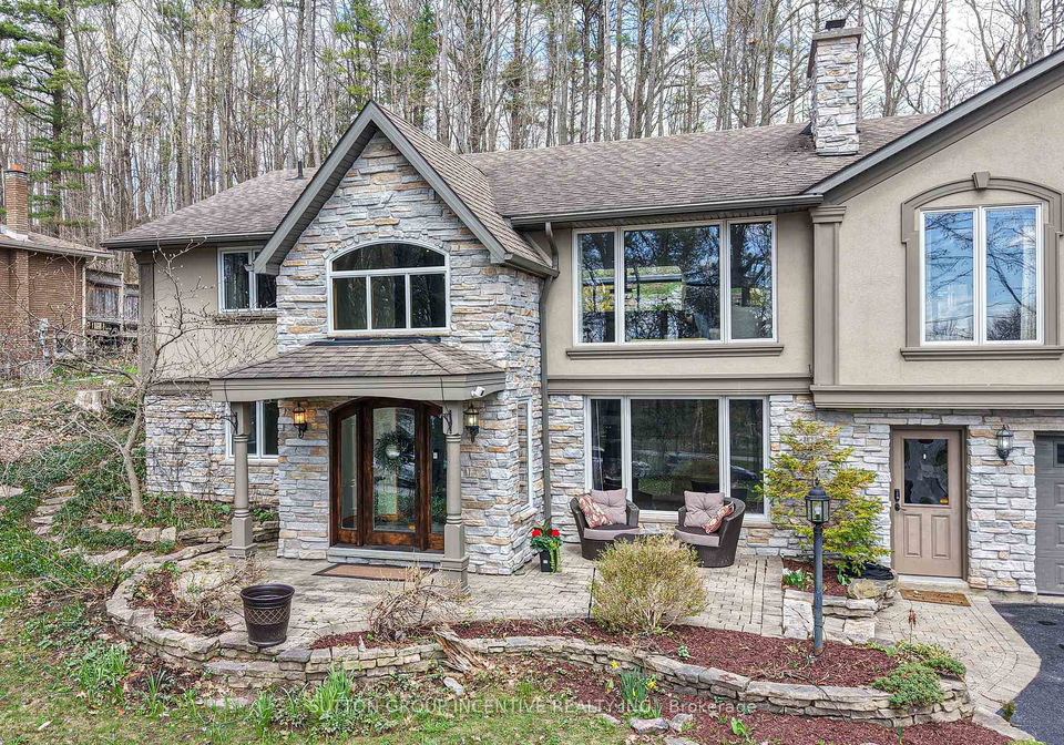 1363-st-vincent-street-springwater-ontario-s13074680