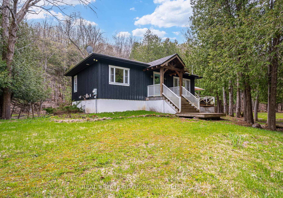 9387-county-road-9-clearview-ontario-s13075986
