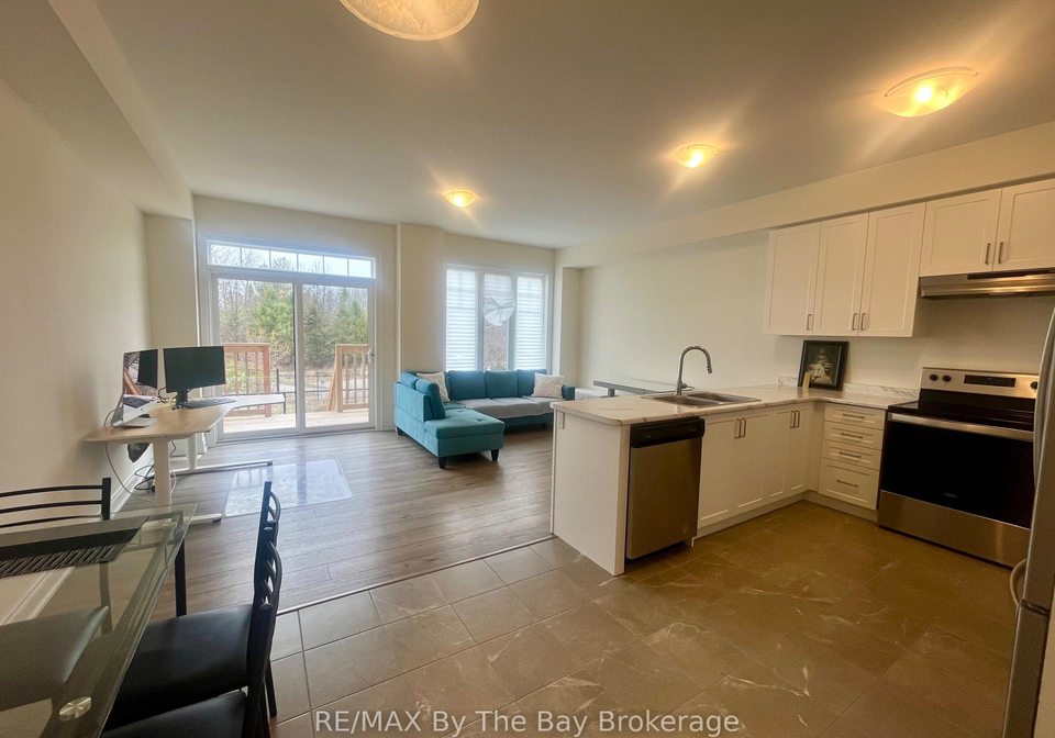 38-little-river-crossing-wasaga-beach-ontario-s13076936