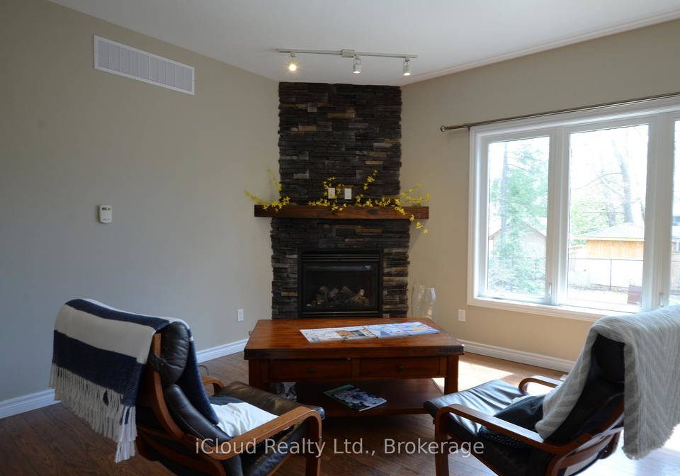 25-rue-vanier-tiny-ontario-s13077452
