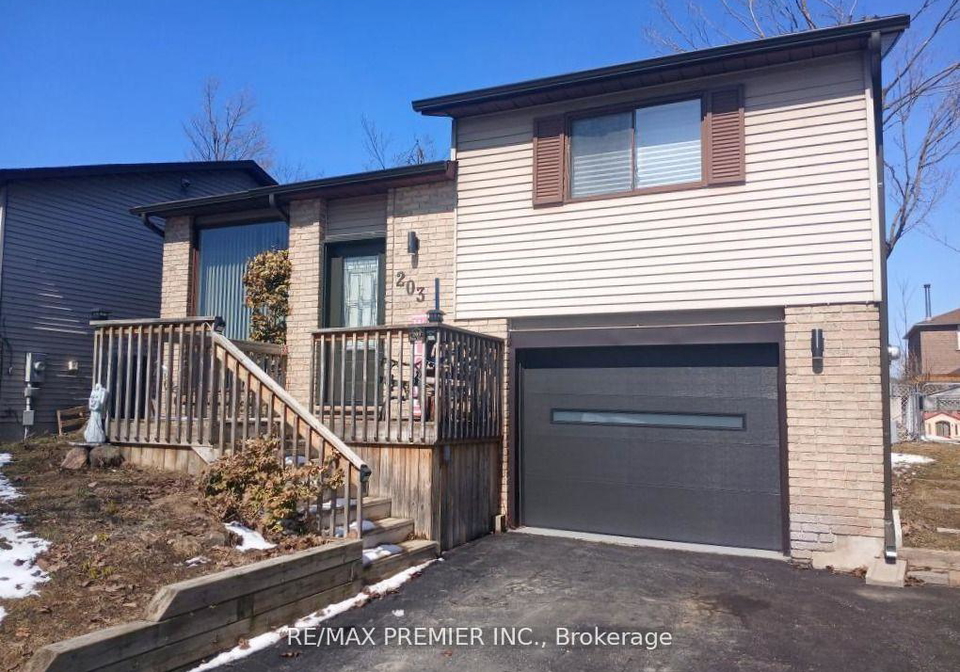 203-burns-circle-barrie-ontario-s13077512