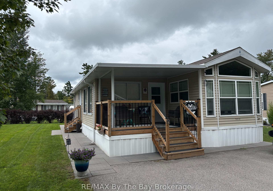 108-madawaska-trail-wasaga-beach-ontario-s13077726