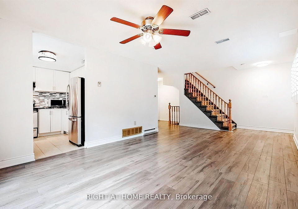 20-evergreen-court-barrie-ontario-s13078816