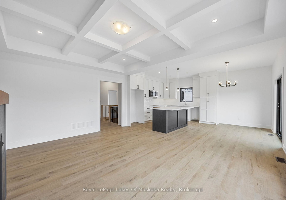 120-brandon-avenue-severn-ontario-s13079116