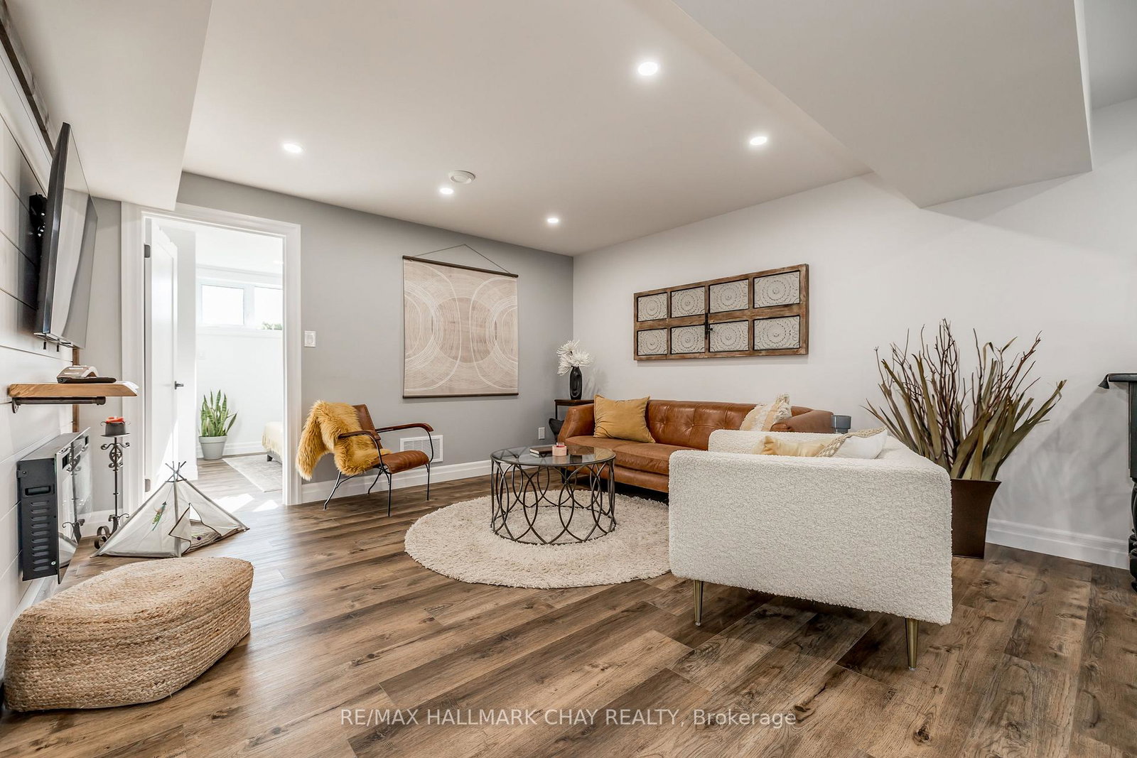 3742-horseshoe-valley-road-w-springwater-ontario-s13080184