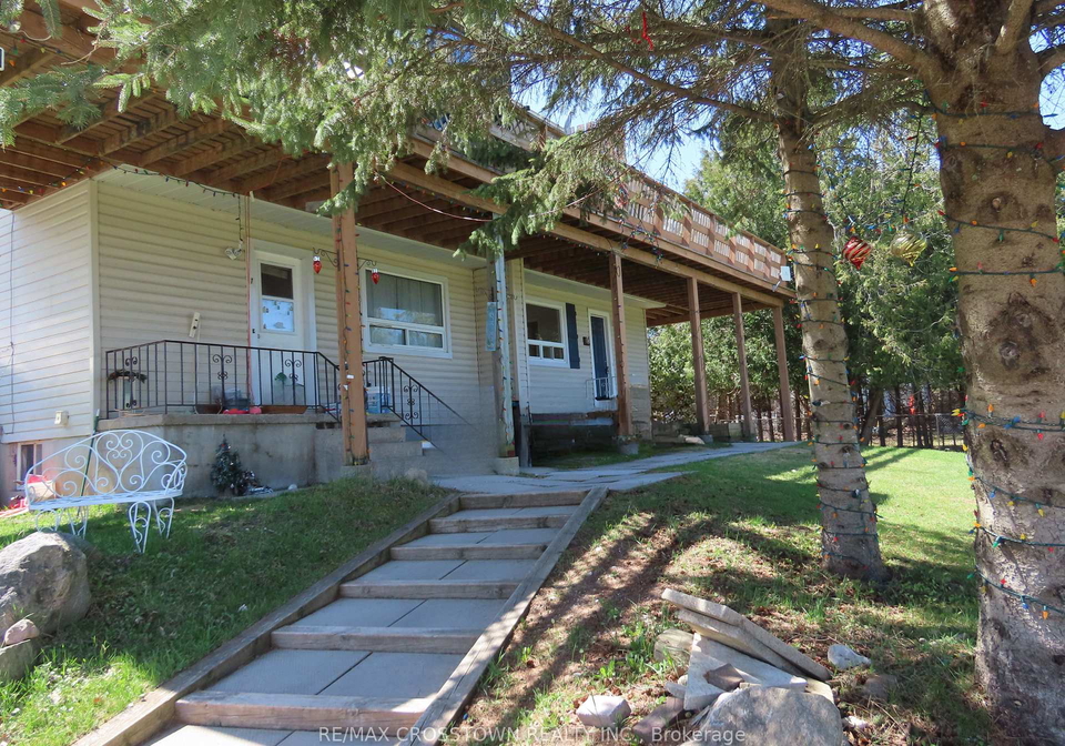 4716-penetanguishene-road-springwater-ontario-s13080392