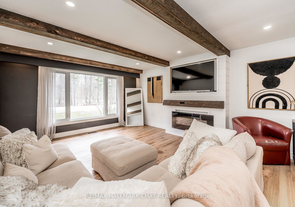 3742-horseshoe-valley-road-w-springwater-ontario-s13080412