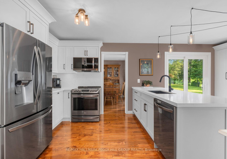 5-campbell-court-springwater-ontario-s13080720