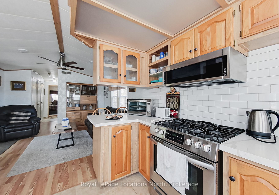 2-wasaga-pines-lane-e-springwater-ontario-s13080762