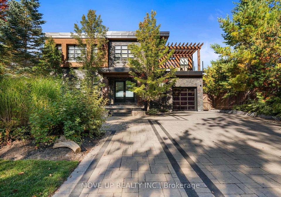 10-hiawatha-avenue-wasaga-beach-ontario-s13081470