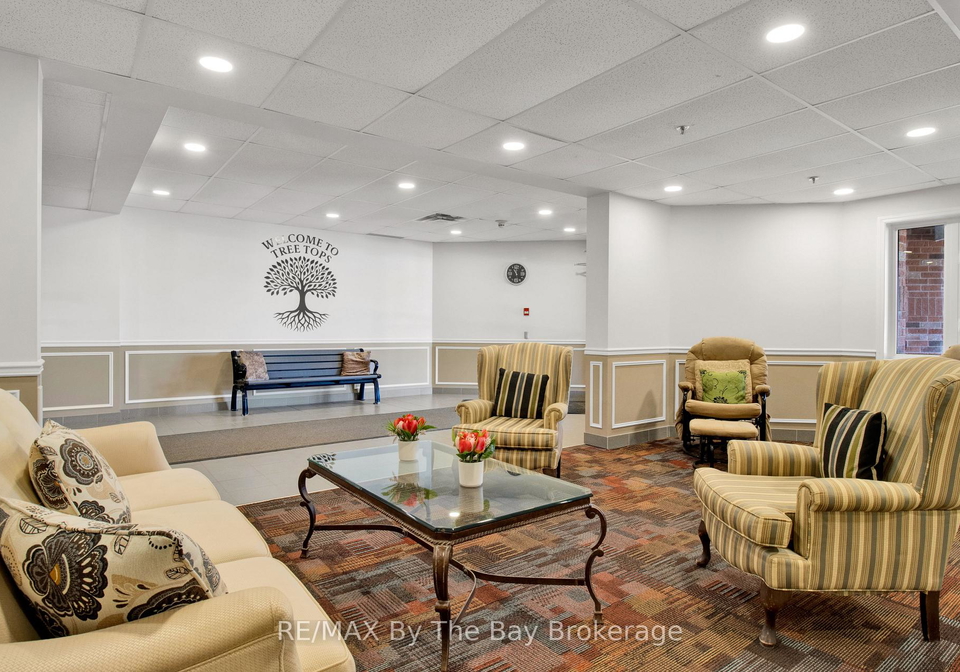 16-westbury-road-wasaga-beach-ontario-s13081560