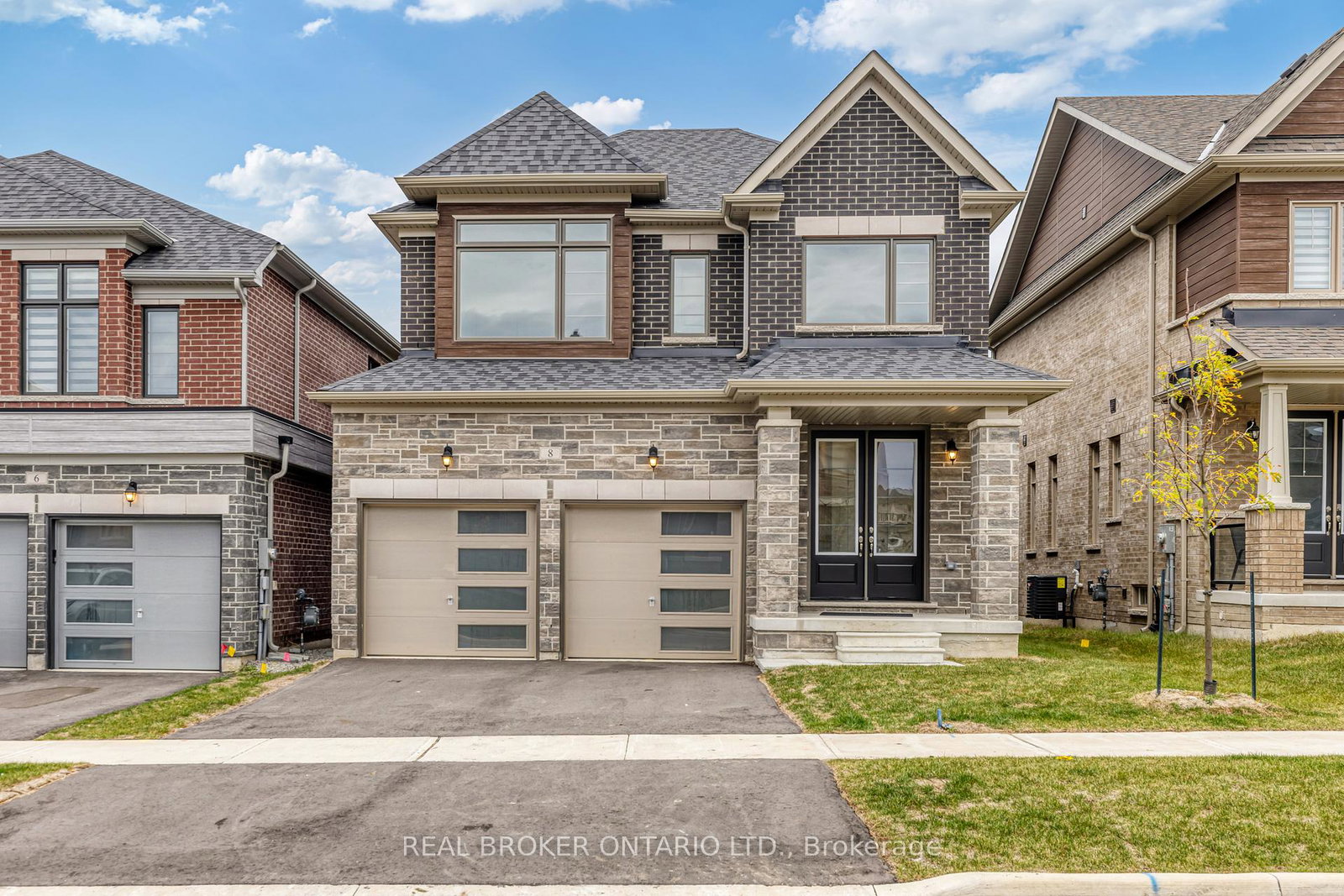 8-daisy-street-springwater-ontario-s13082818