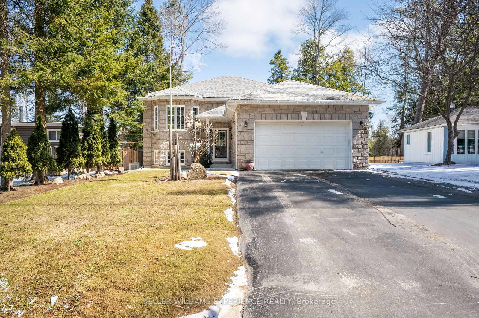 7-50th-street-s-wasaga-beach-ontario-s13082848