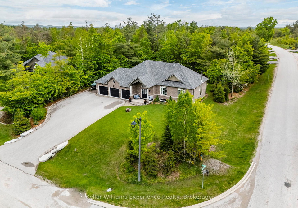 1-topaz-court-oro-medonte-ontario-s13083342