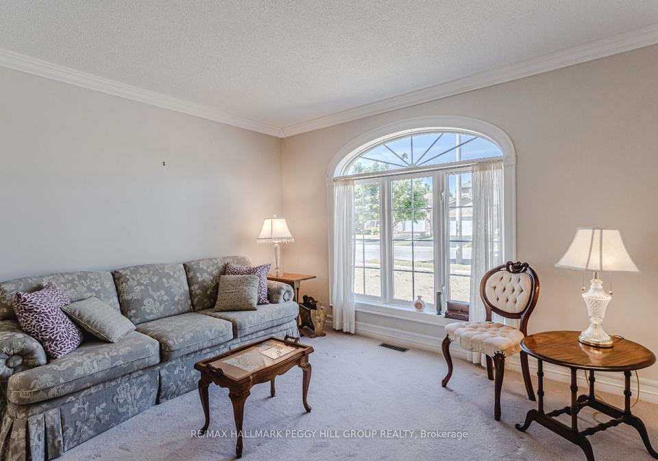 72-stanley-street-barrie-ontario-s13084246