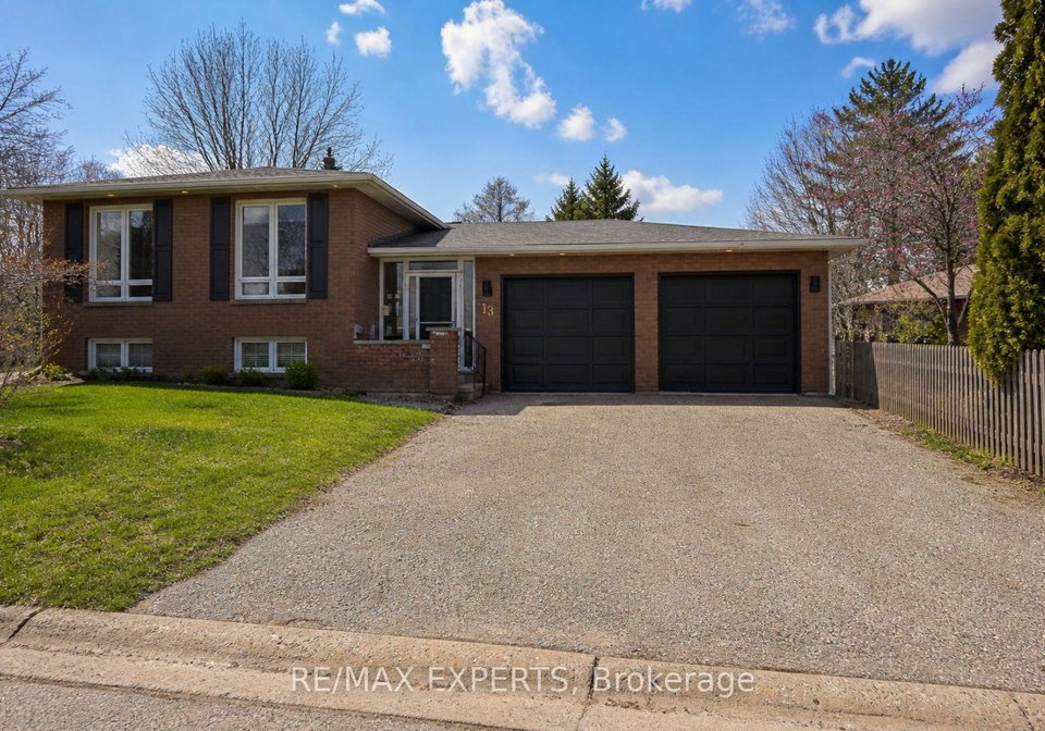 13-oriole-court-barrie-ontario-s13084798