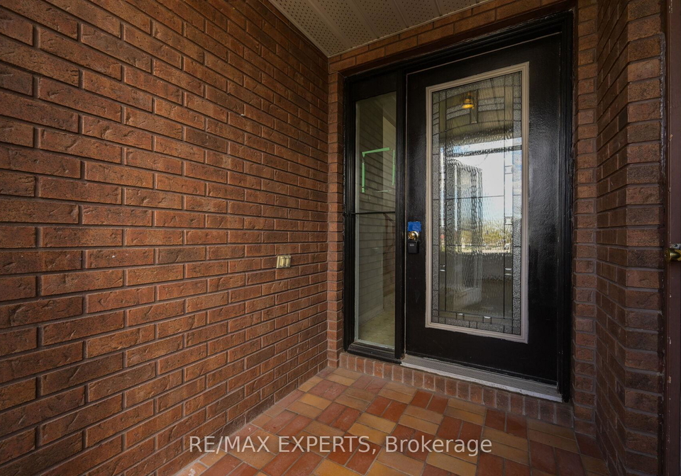 13-oriole-court-barrie-ontario-s13084798