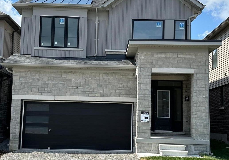 39-prudhoe-terrace-barrie-ontario-s13084850