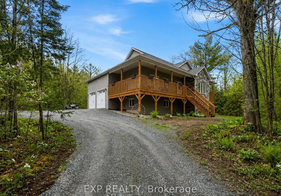 2516-irish-line-severn-ontario-s13086094
