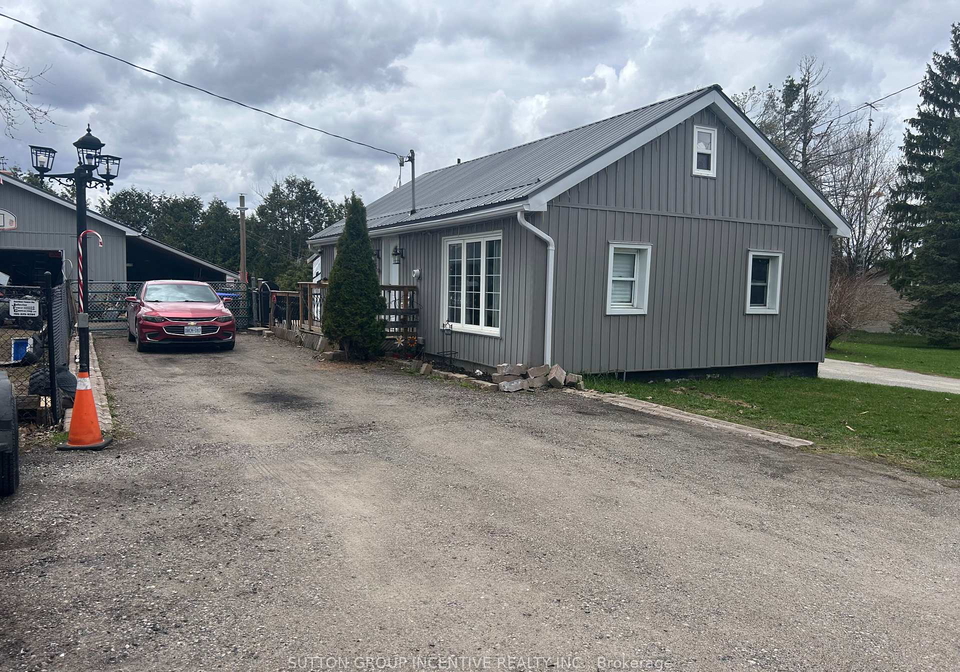 820-line-11-line-n-oro-medonte-ontario-s13086308