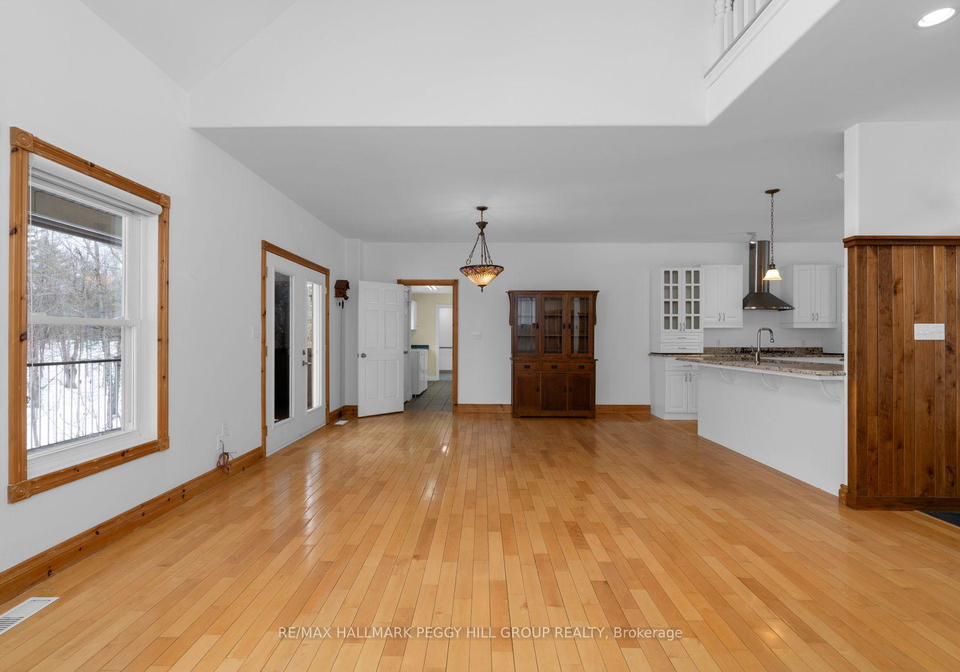18-trillium-trail-oro-medonte-ontario-s13086554