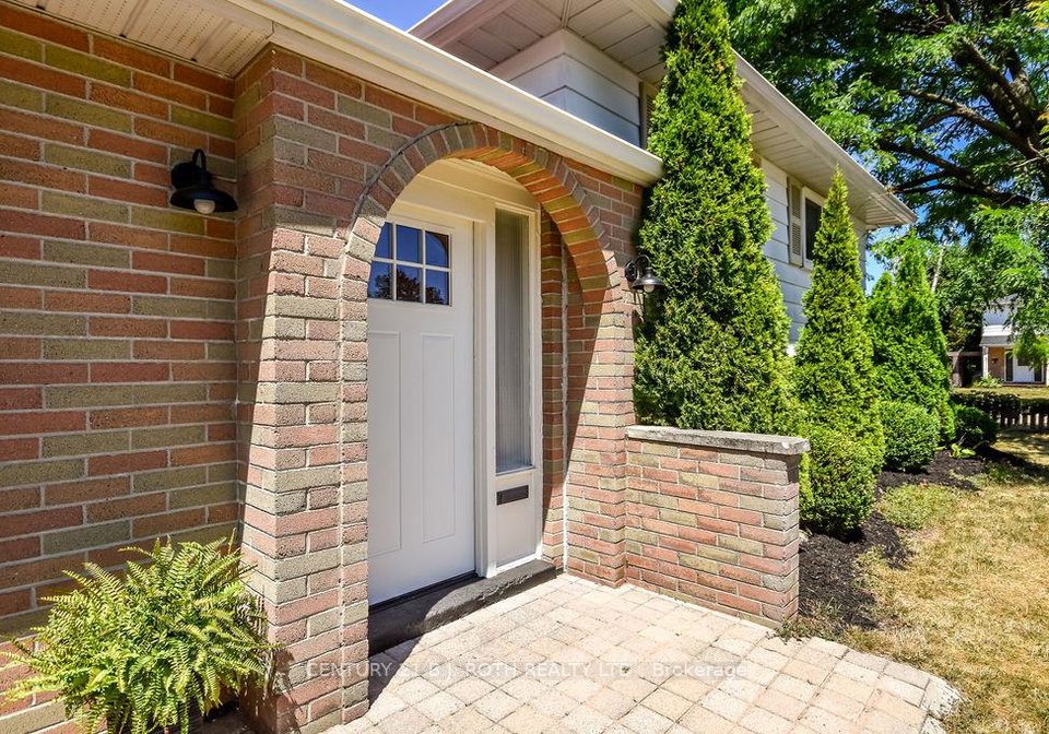 32-lonsdale-place-barrie-ontario-s13087376