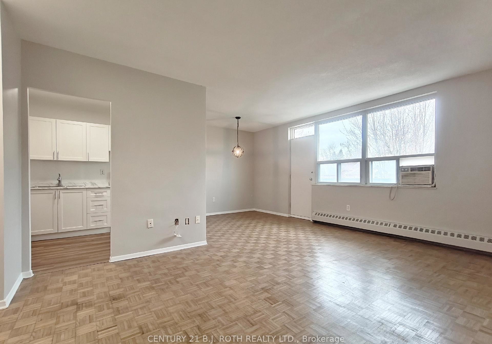 98-holgate-street-barrie-ontario-s13087700