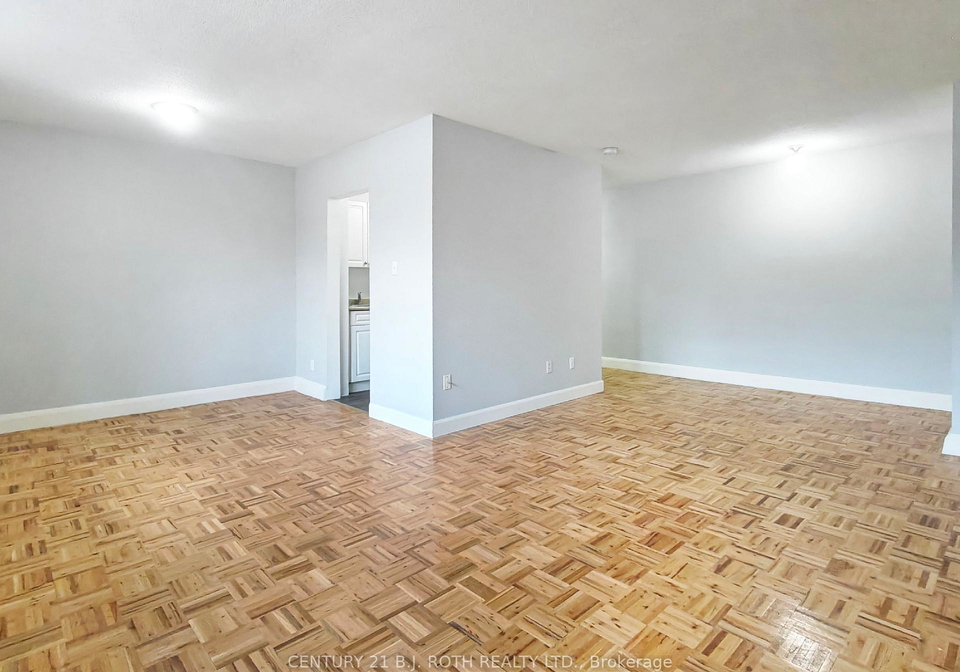 37-peel-street-barrie-ontario-s13087706