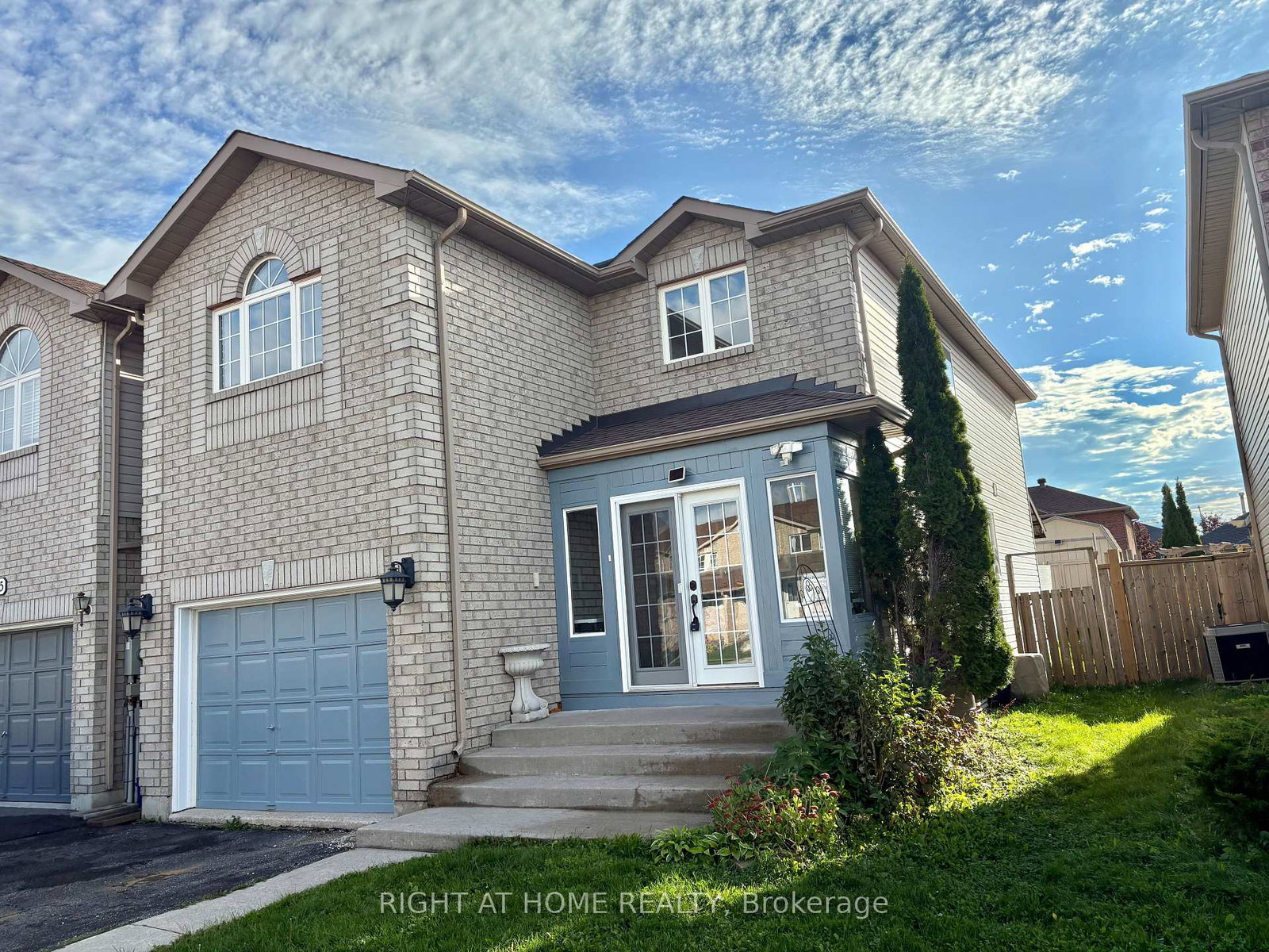 33-raymond-crescent-barrie-ontario-s13087826
