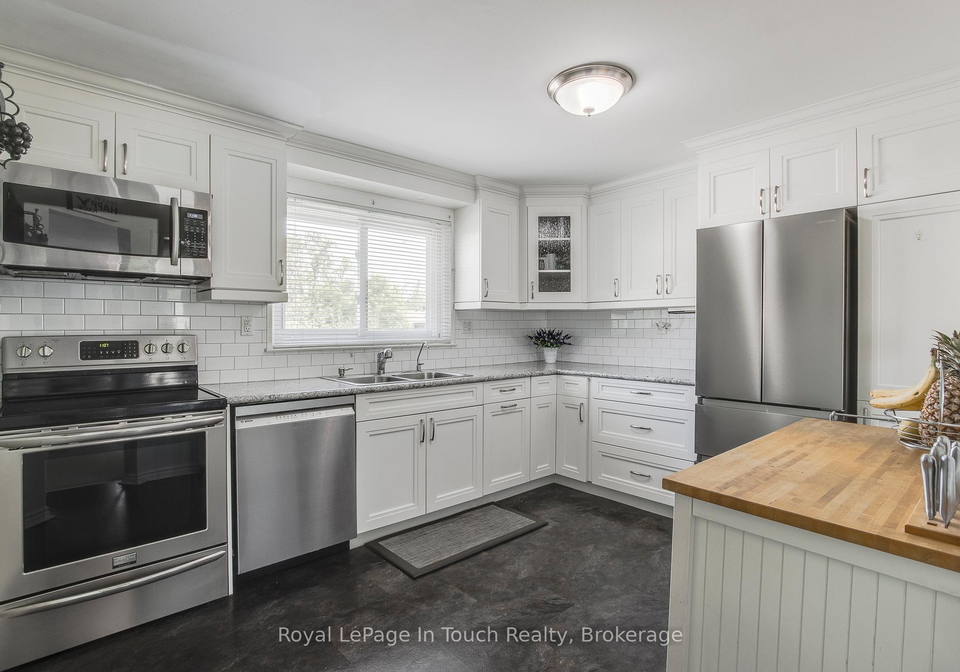 233-innisfil-street-barrie-ontario-s13088460