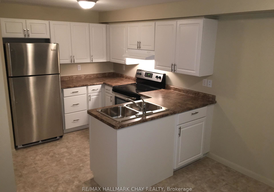 141-black-cherry-crescent-barrie-ontario-s13088482