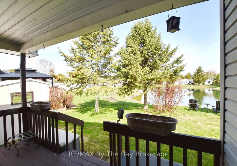 16-indiana-avenue-wasaga-beach-ontario-s13089434